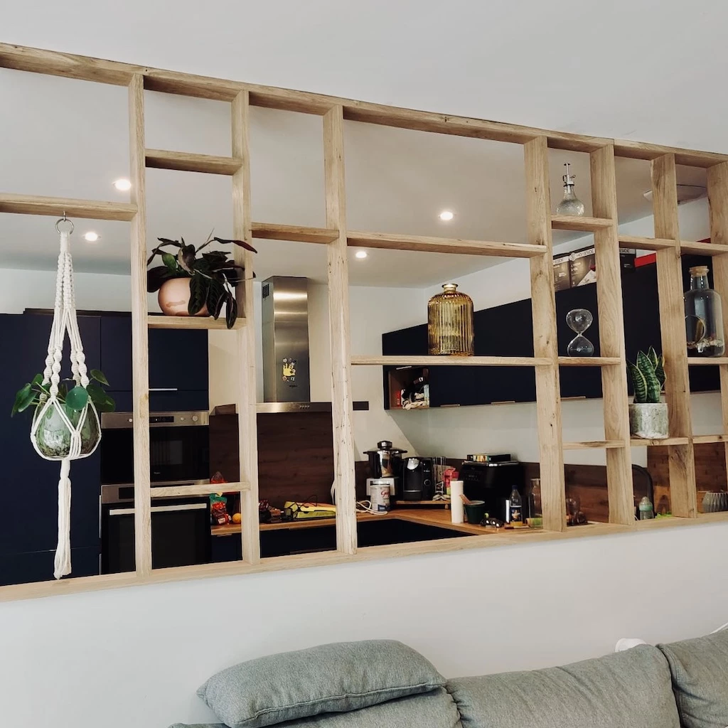 Claustra, petit bois, grand impact — Aménagement d&rsquo;une maison neuve — Mokcha Studio