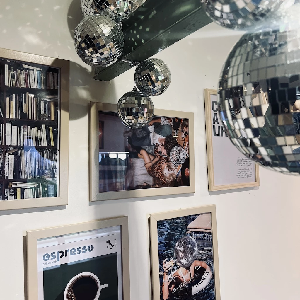 Atelier rétro disco — Création d&rsquo;un atelier — Mokcha Studio